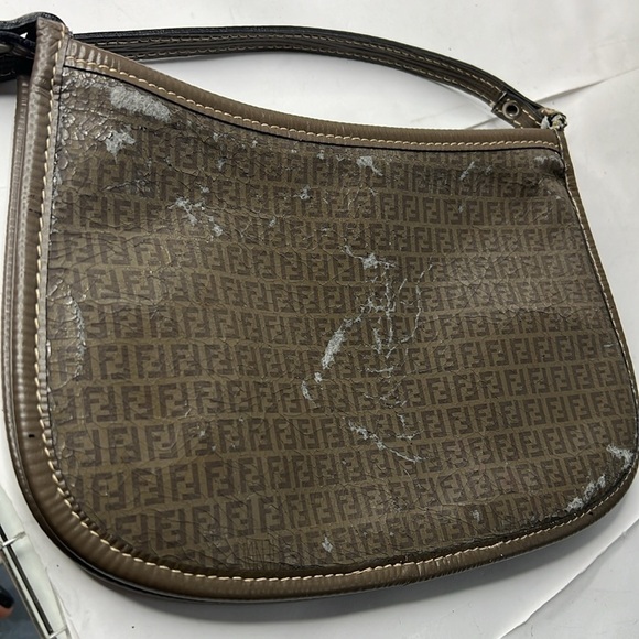 Fendi Vintage Small Double Compartment Crossbody Bag - Picture 11 of 13